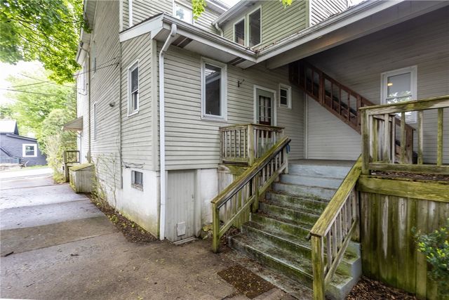 700 Bridge Street, Irwin, PA 15642