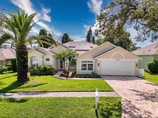 1673 OAK PARK COURT, Tarpon Springs, FL 34689
