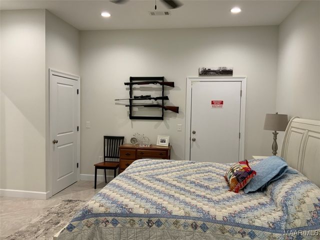 2420 County Rd 8 ., Tuskegee, AL 36083