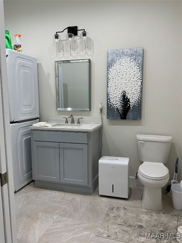 2420 County Rd 8 ., Tuskegee, AL 36083