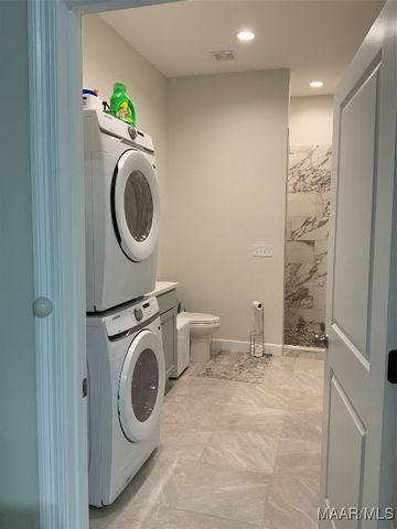 2420 County Rd 8 ., Tuskegee, AL 36083