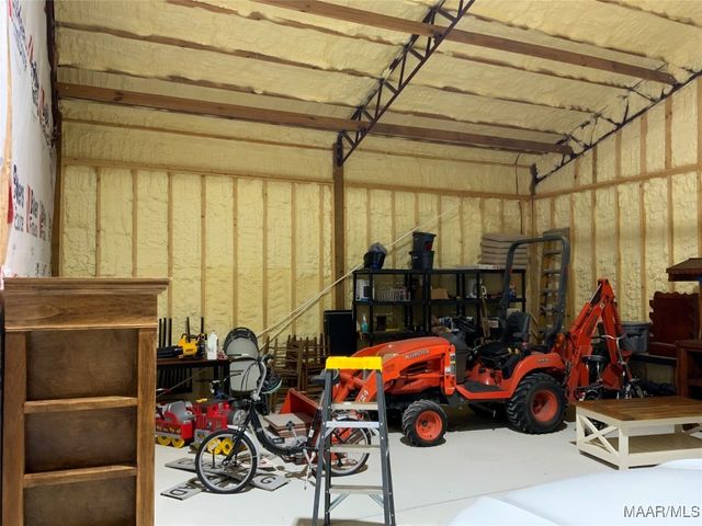 2420 County Rd 8 ., Tuskegee, AL 36083