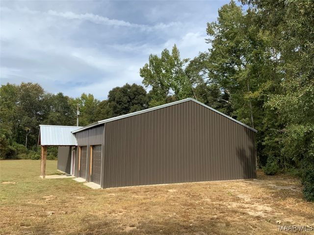 2420 County Rd 8 ., Tuskegee, AL 36083