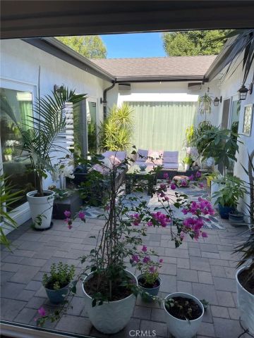 9150 Zelzah Avenue, Northridge, CA 91325