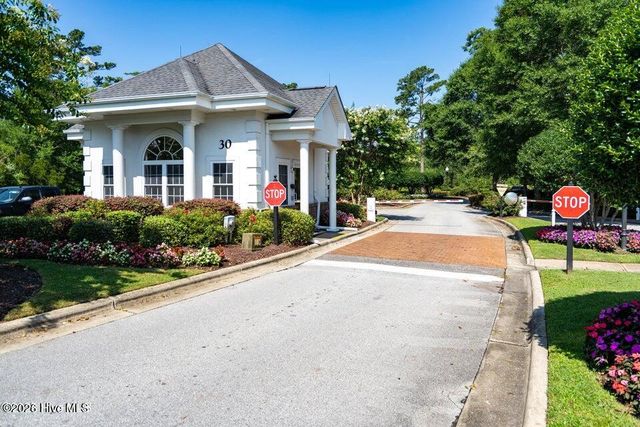 8879 Nottoway Avenue NW, Calabash, NC 28467