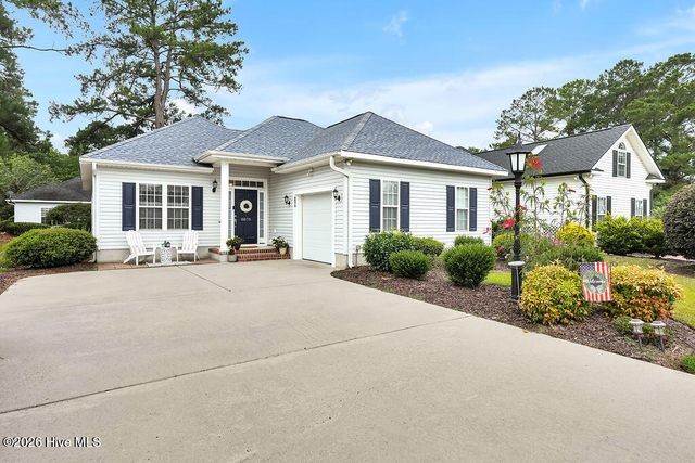8879 Nottoway Avenue NW, Calabash, NC 28467