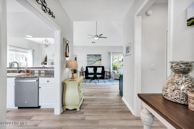 8879 Nottoway Avenue NW, Calabash, NC 28467