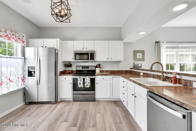 8879 Nottoway Avenue NW, Calabash, NC 28467