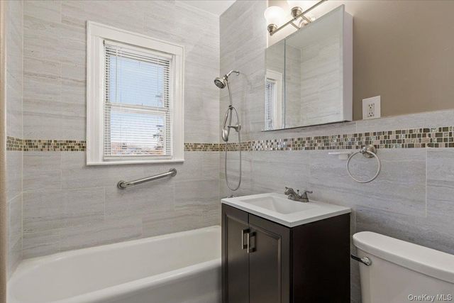 4220 Boyd Avenue, Bronx, NY 10466