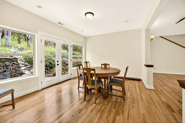 240 Mina Lane, Grants Pass, OR 97526