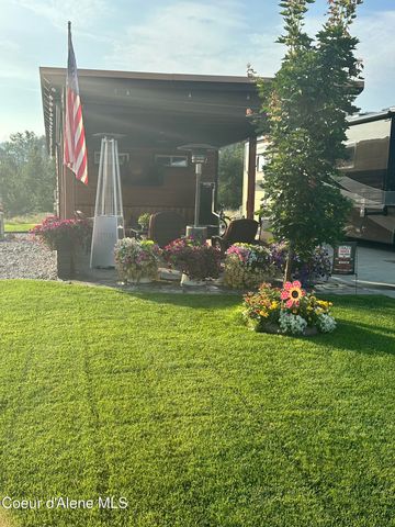 51 Sand Trap Ln, Blanchard, ID 83804