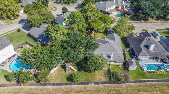 15027 Winding Black Cherry Lane, Cypress, TX 77433