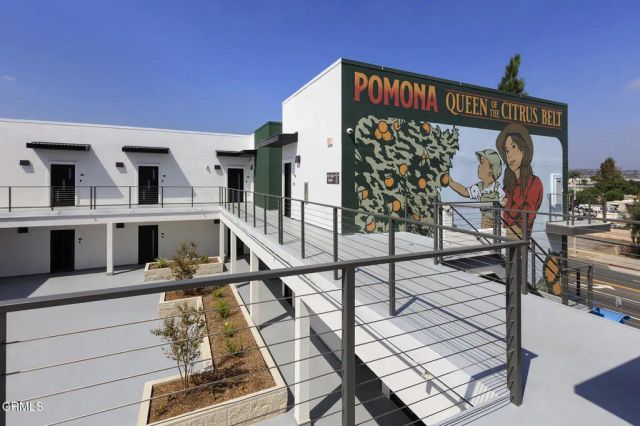 1300 W Mission Boulevard 311, Pomona, CA 91766