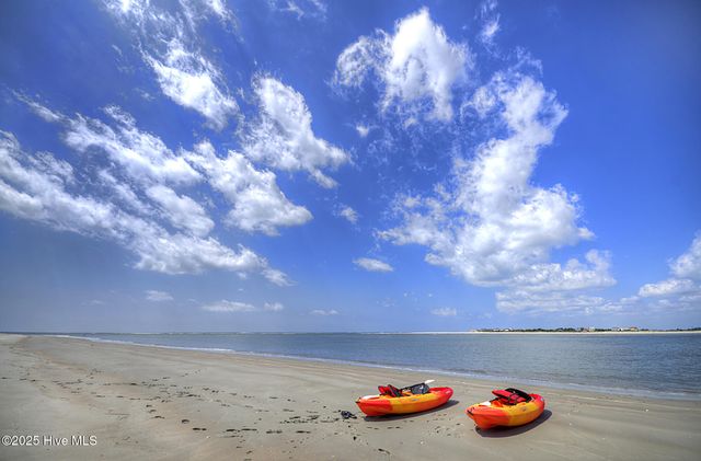 8943 Tranquility Lane SW, Sunset Beach, NC 28468