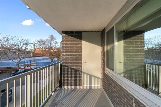 100 York Street 3B, New Haven, CT 06511