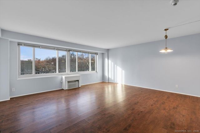 100 York Street 3B, New Haven, CT 06511