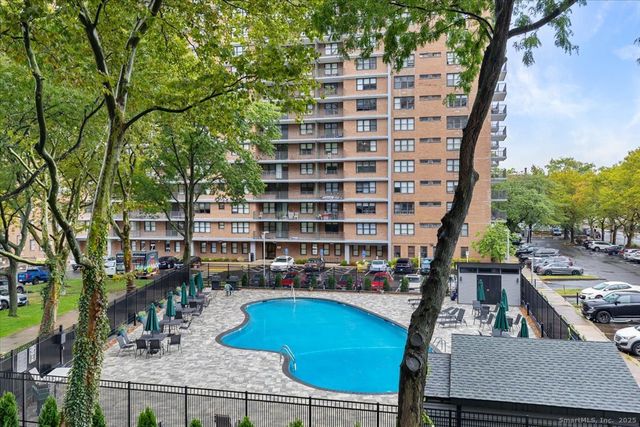 100 York Street 3B, New Haven, CT 06511