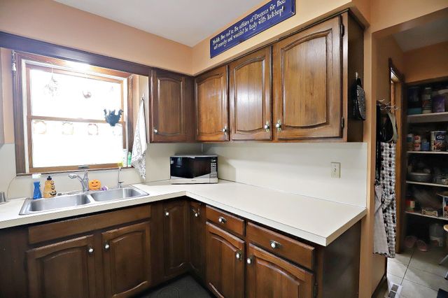 306 N Hampton Drive, Durand, MI 48429