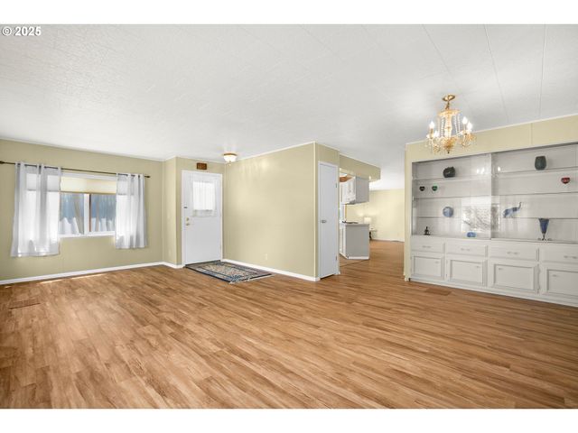 3437 Ne BENTON St, Newport, OR 97365
