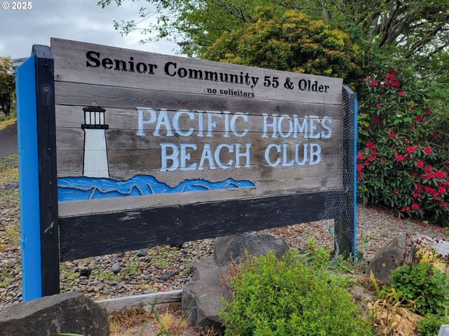 3437 Ne BENTON St, Newport, OR 97365