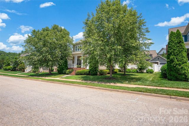 4090 Library Lane NW, Conover, NC 28613