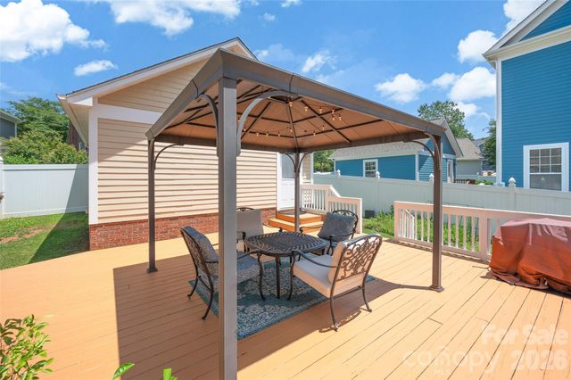 4090 Library Lane NW, Conover, NC 28613