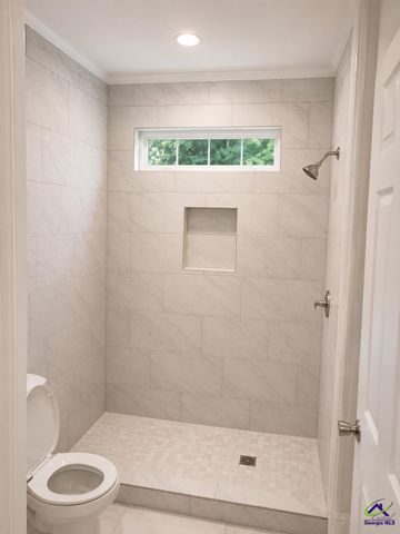 635 Pebble Street, Macon, GA 31201