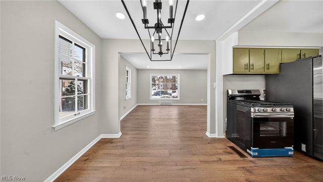 16811 Invermere Avenue, Cleveland, OH 44128