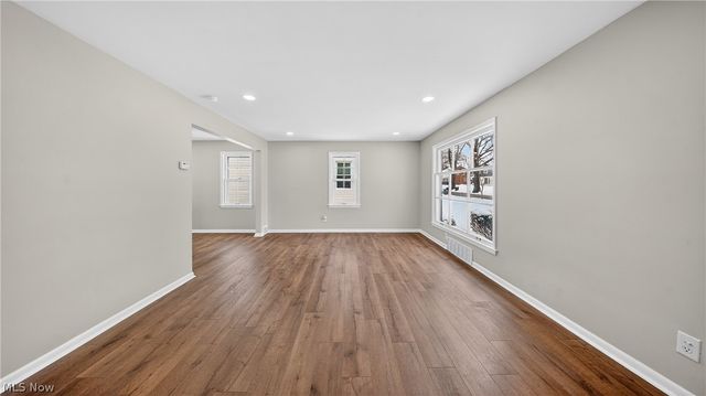 16811 Invermere Avenue, Cleveland, OH 44128