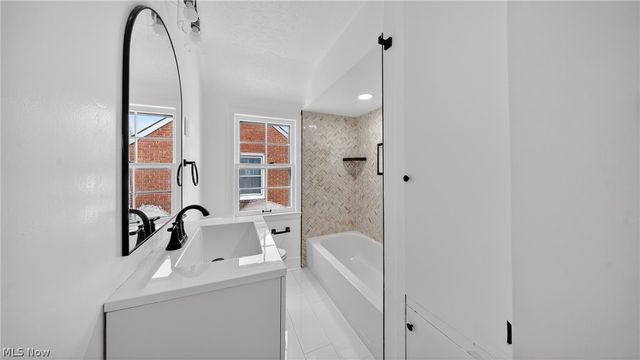 16811 Invermere Avenue, Cleveland, OH 44128