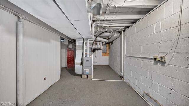 16811 Invermere Avenue, Cleveland, OH 44128