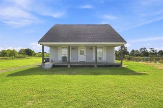 113 Belle Savane Road, Lake Charles, LA 70607