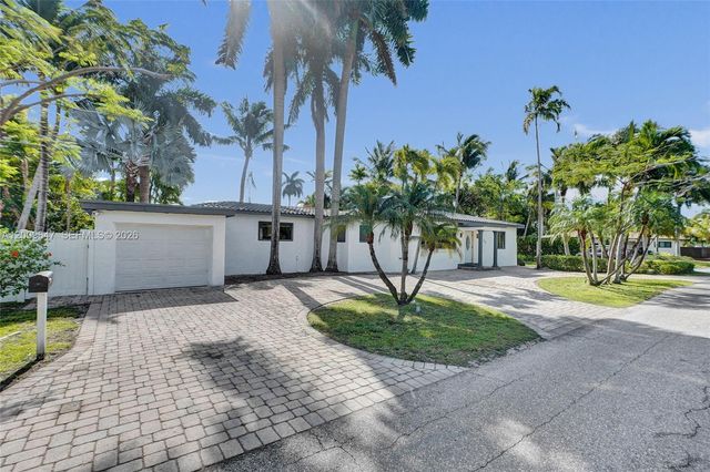 707 N 13 AVENUE, Hollywood, FL 33019