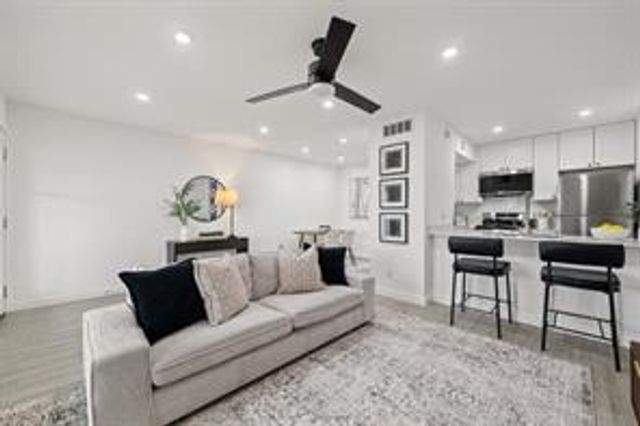 5911 Sheridan Ave Ln B107, Austin, TX 78723