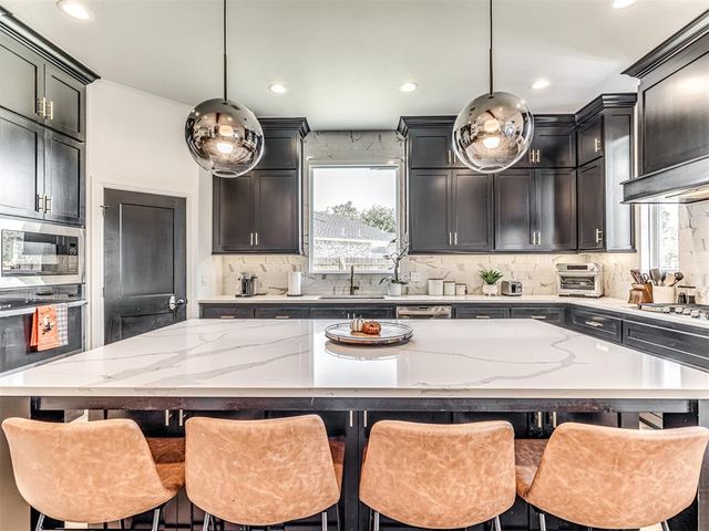 8429 NW 130th Street, Oklahoma City, OK 73142