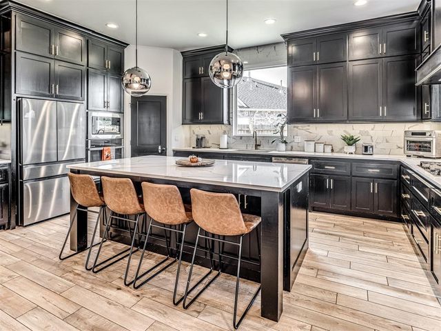 8429 NW 130th Street, Oklahoma City, OK 73142