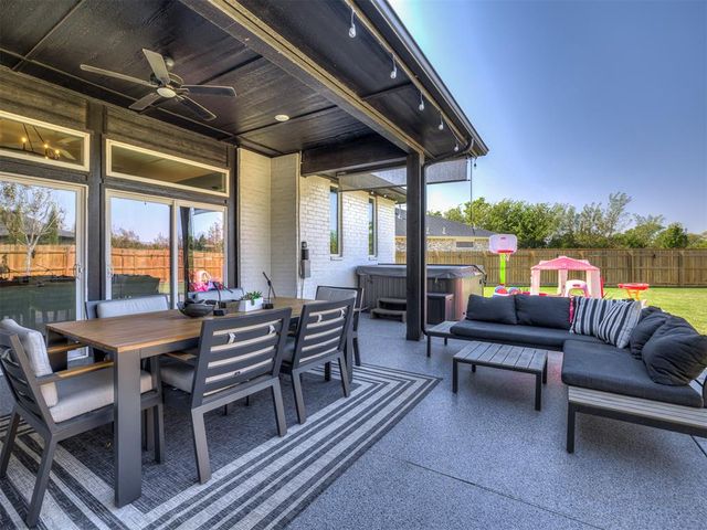 8429 NW 130th Street, Oklahoma City, OK 73142