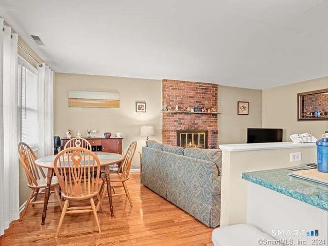 89 Carriage Path South 89, Milford, CT 06460