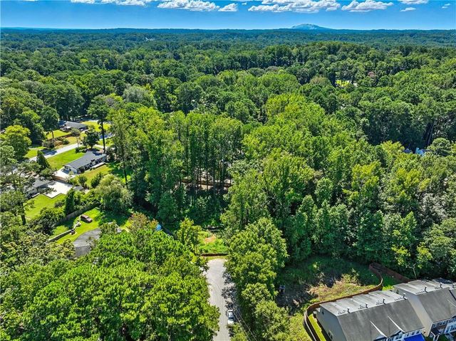 1034 Redwood Court, Norcross, GA 30093