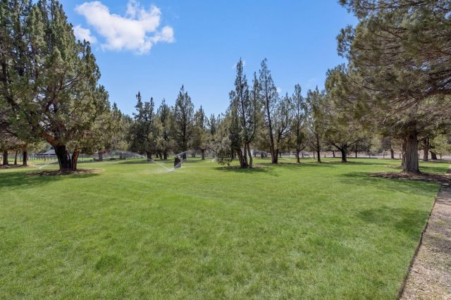 65140 Old Bend Redmond Highway, Bend, OR 97703