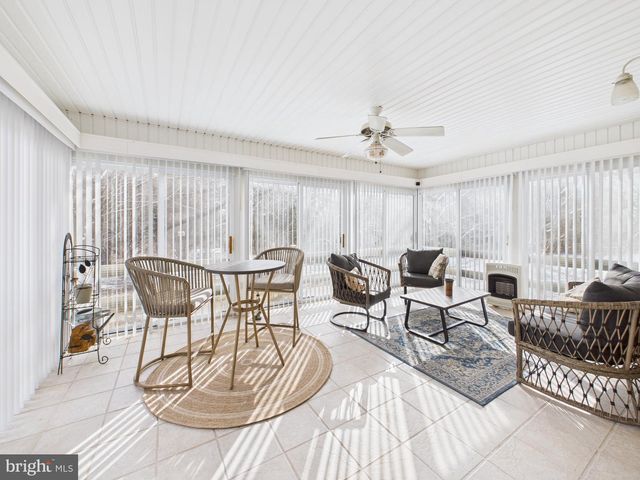 56 SMOOT RD, Woodstock, VA 22664