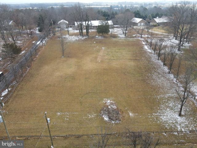 56 SMOOT RD, Woodstock, VA 22664