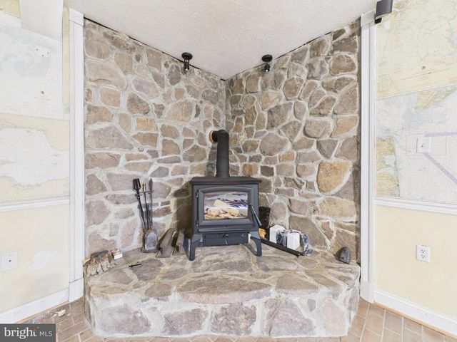 56 SMOOT RD, Woodstock, VA 22664