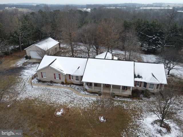 56 SMOOT RD, Woodstock, VA 22664