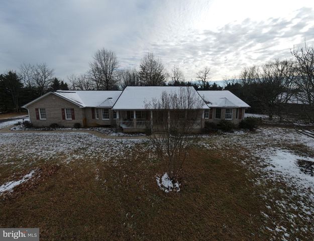 56 SMOOT RD, Woodstock, VA 22664