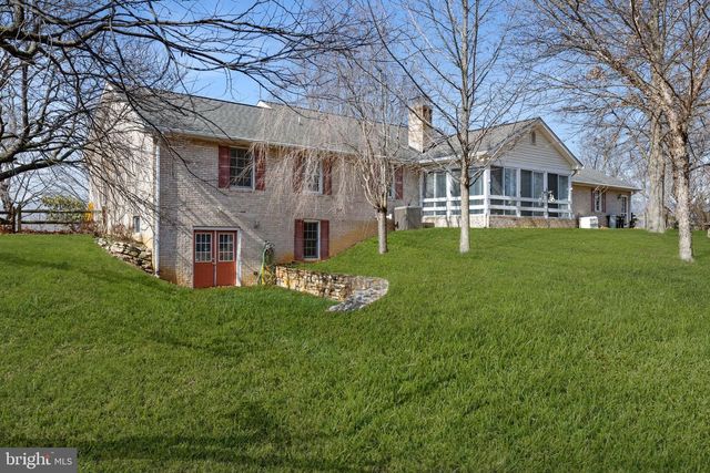 56 SMOOT RD, Woodstock, VA 22664