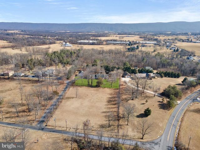 56 SMOOT RD, Woodstock, VA 22664