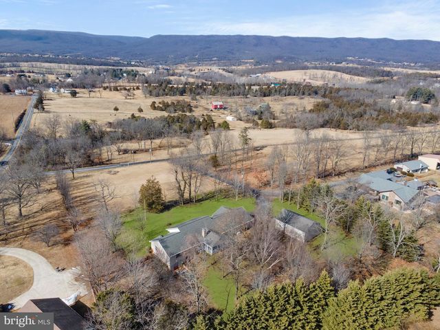 56 SMOOT RD, Woodstock, VA 22664