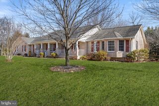 56 SMOOT RD, Woodstock, VA 22664