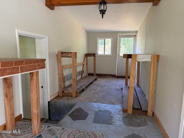 396 County Highway 126, Broadalbin, NY 12025